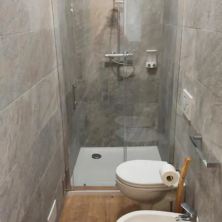 Glam Giulia Guest house