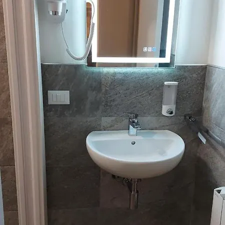 吉由利亚魅力度假旅馆