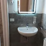 吉由利亚魅力度假旅馆