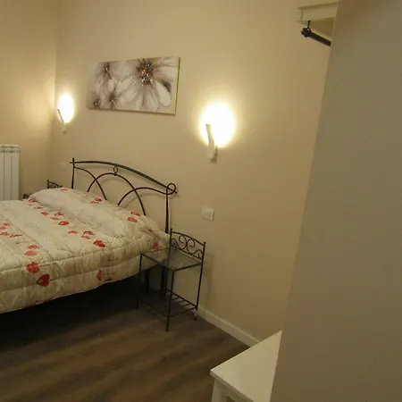 Glam Giulia Gasthuis 4*