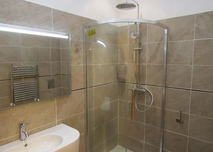 Glam Giulia 4* La Spezia