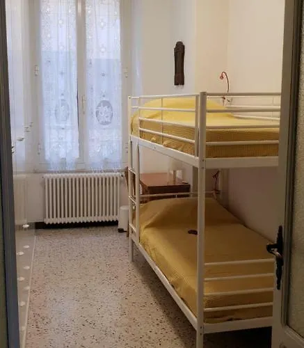 Glam Giulia Gasthuis La Spezia